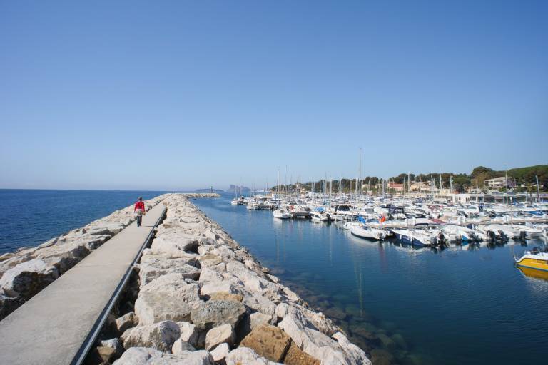New Port of les Lecques image1