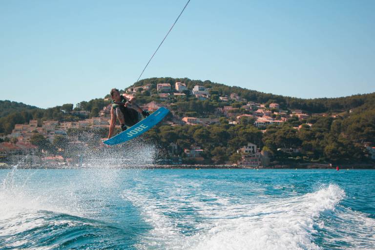 Ski nautique, monoski ou wakeboard - Wake sensation image2