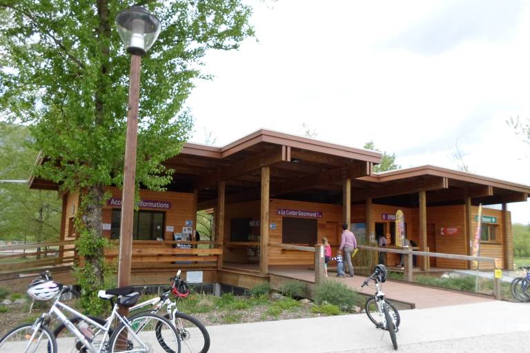 Espace Sports et Nature du Fier image1