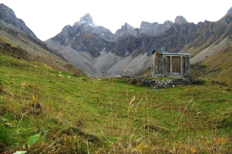 sentier pédestre & jeepable : Doran par Burzier image2