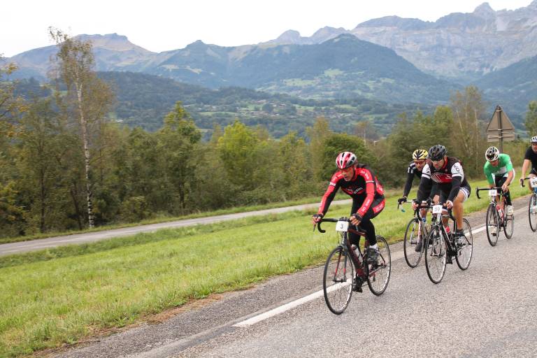 Boucle noire cyclo touristique au Pays du Mont Blanc image2