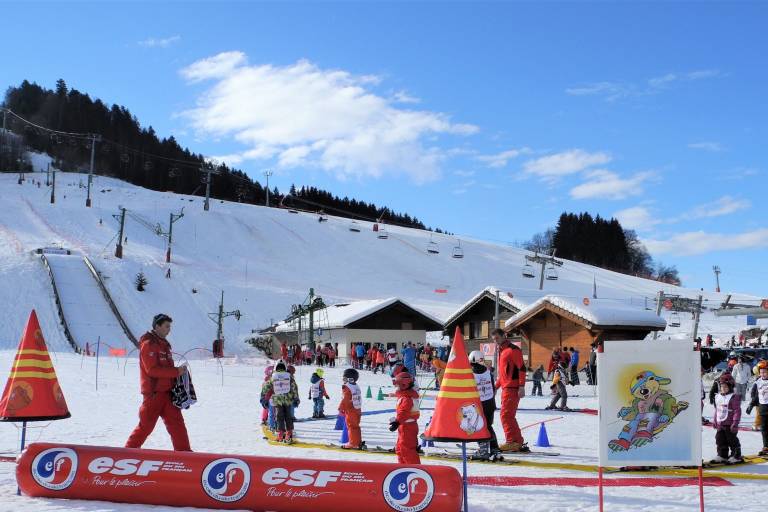 Ecole de Ski Français Children's Area image2