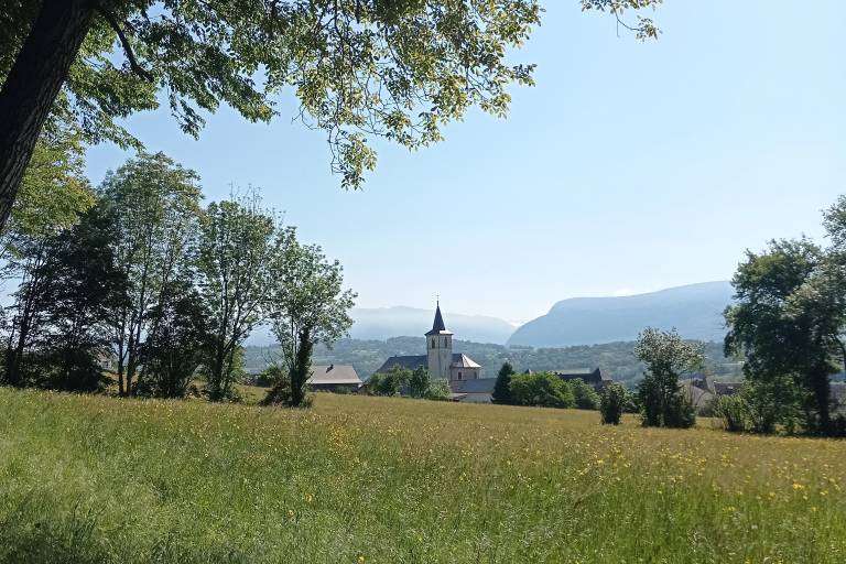 Randonnée pédestre La Biolle image1