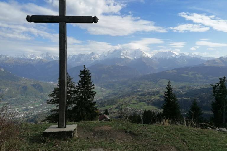 Croix de Tête Noire - sentier pédestre image1
