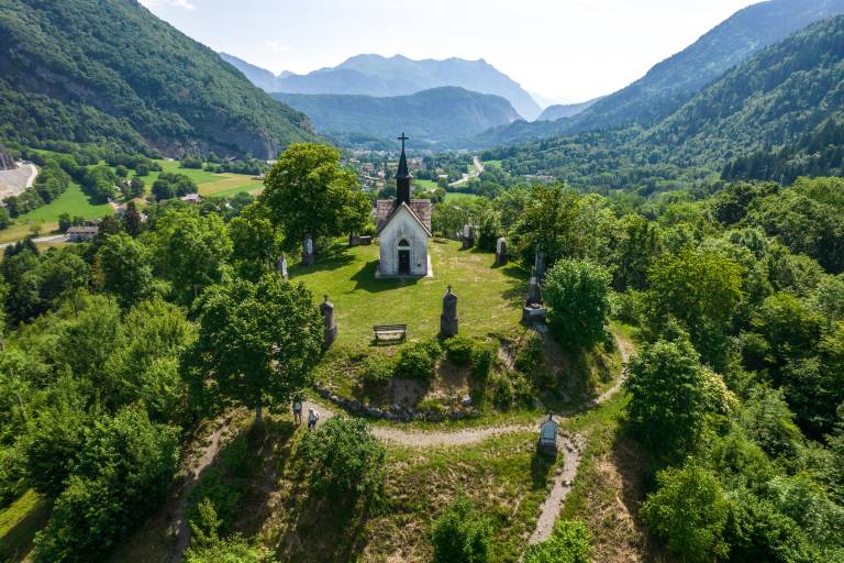 Balade pédestre - La Chapelle du Calvaire image1