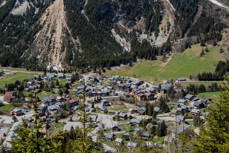 Mont Bochor (2 023 m) - Loop walk image1