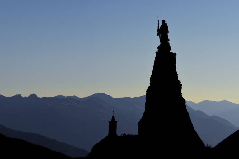 Grand Tour de Tarentaise - Etape 06 - Col du Petit St Bernard -> Refuge de l'Archeboc image1