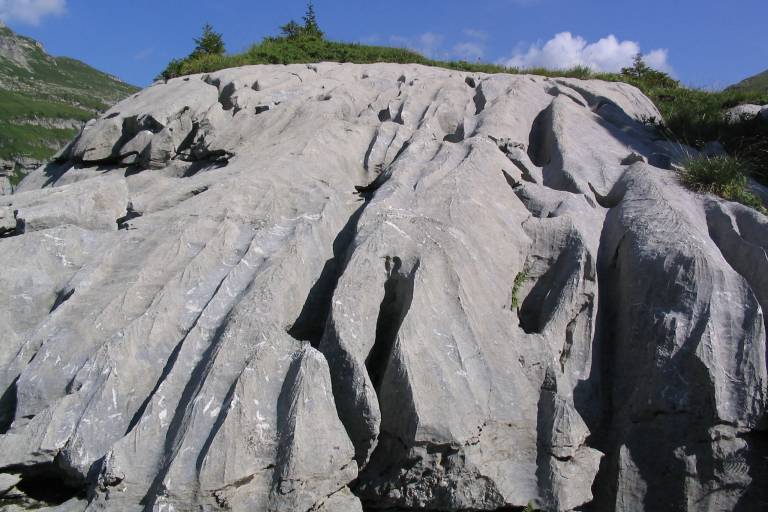 Tour des Fiz - Etape 2 - Refuge Alfred Wills > Refuge des Fonts > Refuge de Sales (1877m) image2
