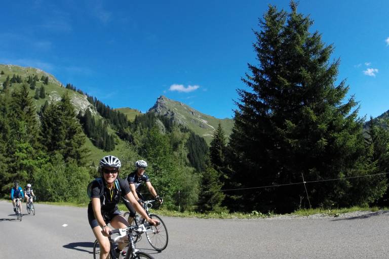 Aller cyclo : Col de la Ramaz versant est image2