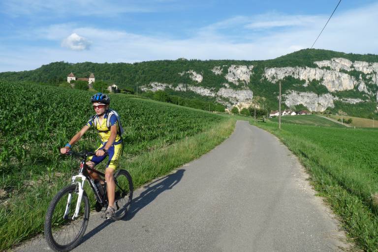 Circuit VTT n°23 La colline de Rochefort image1
