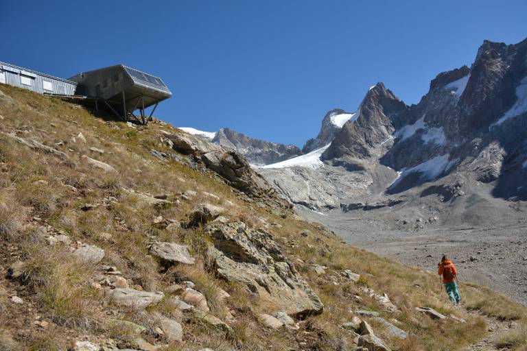 Refuge de la Selle - Hiking from Saint Christophe en Oisans image1