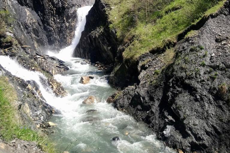 Cascade de Pont Ferrand - Randonnée depuis Le Perron (Clavans-en-haut-Oisans) image1