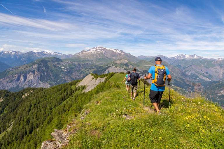Les crêtes de la croix du Carrelet image1