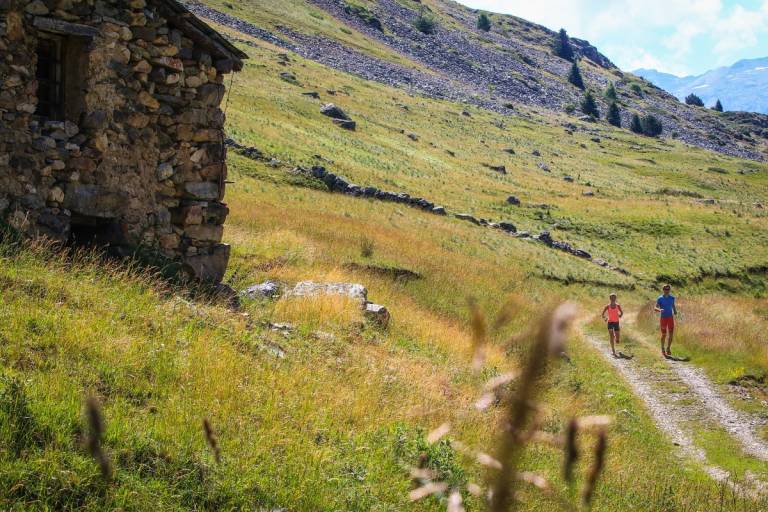Cross-country running trail n°13 : The tour of the Signal de l'Homme image1