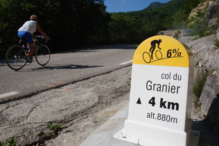 Montée cyclo du Col du Granier image2