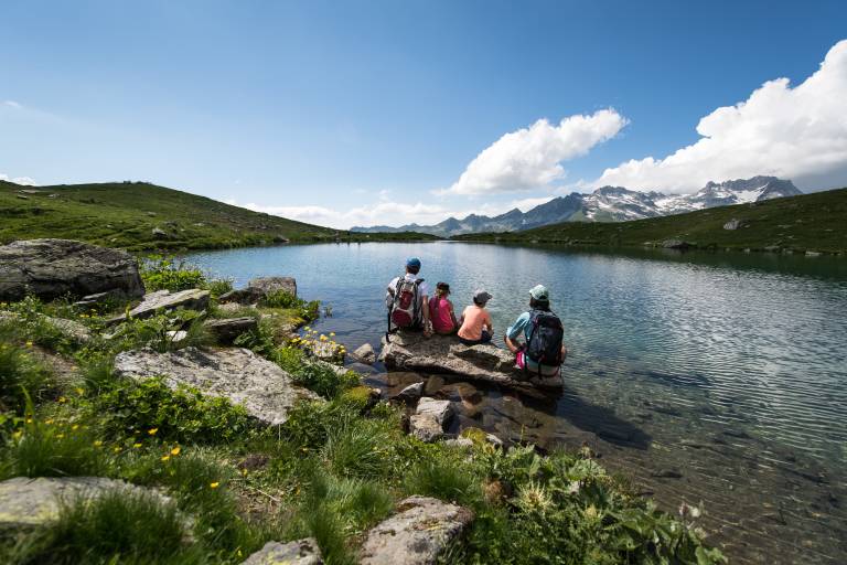 Les Deux Lacs - Lac Bleu & Lac Blanc image2