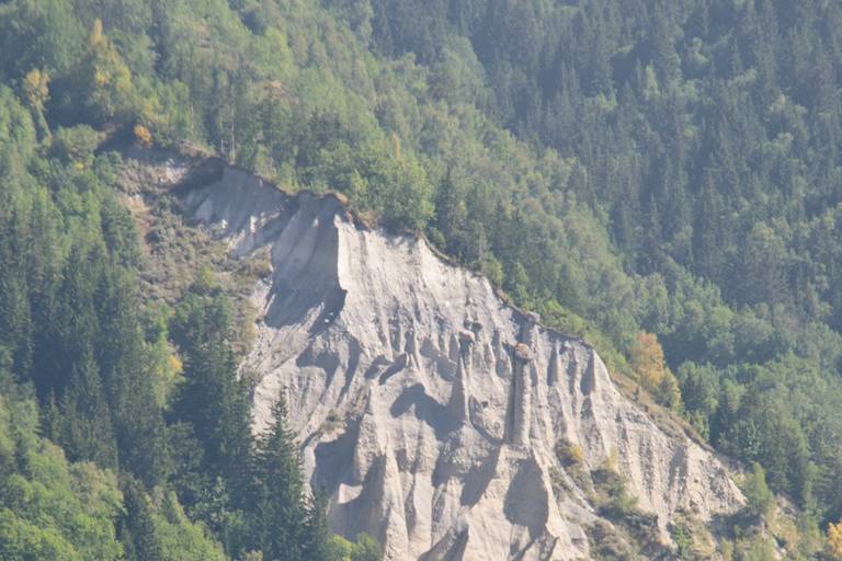 The "Bugeon" stream via "Le Praz" hamlet (17) image1
