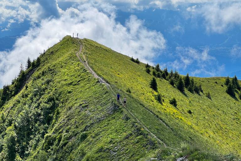 Hiking trail - Le Môle from La Tour image1