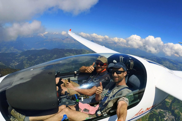 Vol en planeur au-dessus des vignes de Savoie avec Soaring Adventures image1