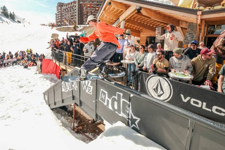 Volcom Spot to Spot image2