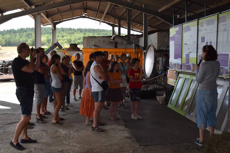 Visite guidée de la Distillerie Aroma Plantes image1