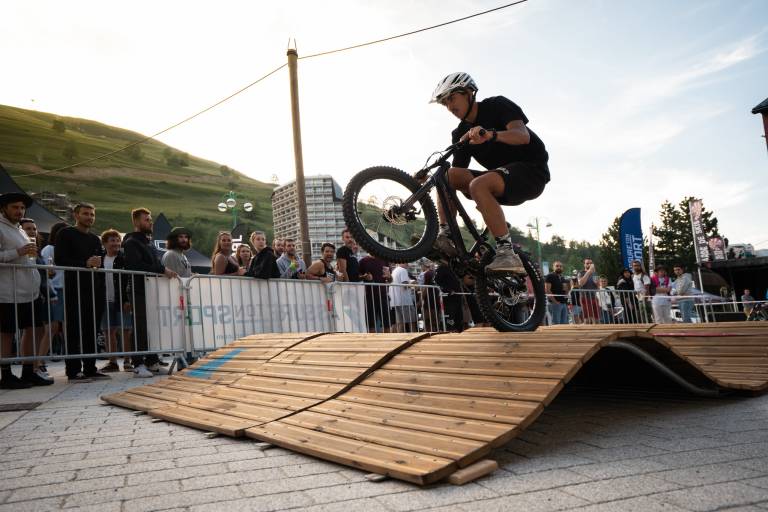 Crazy Race X Fête des Foins image1
