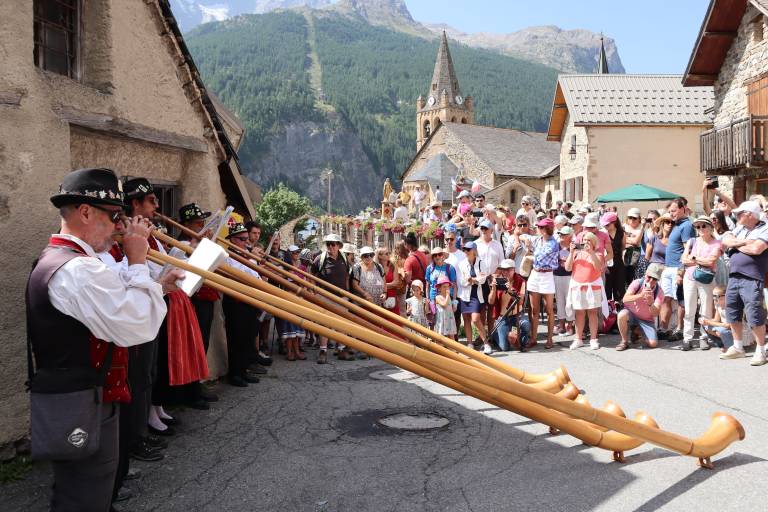 La Gravarelle : Fête patronale et foire de La Grave image1