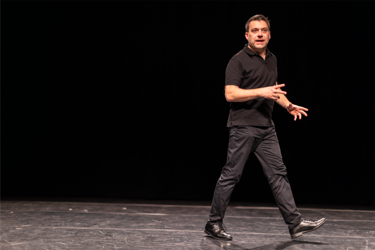 On n'est pas assez nombreux pour jouer Shakespeare image1