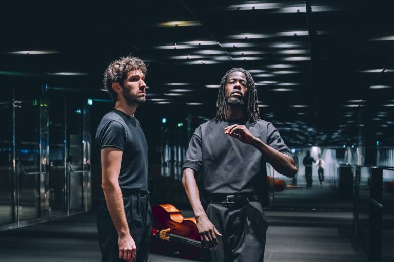 Spectacle : Intimacy - duo contrebasse et krump image1