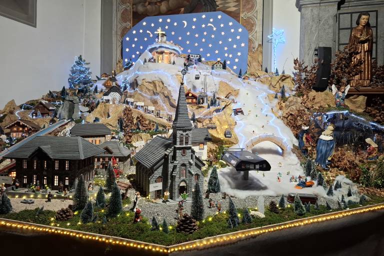 Christmas Mass image2