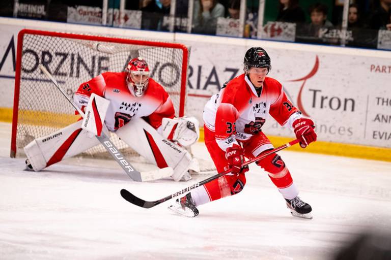 Match de championnat hockey sur glace image1
