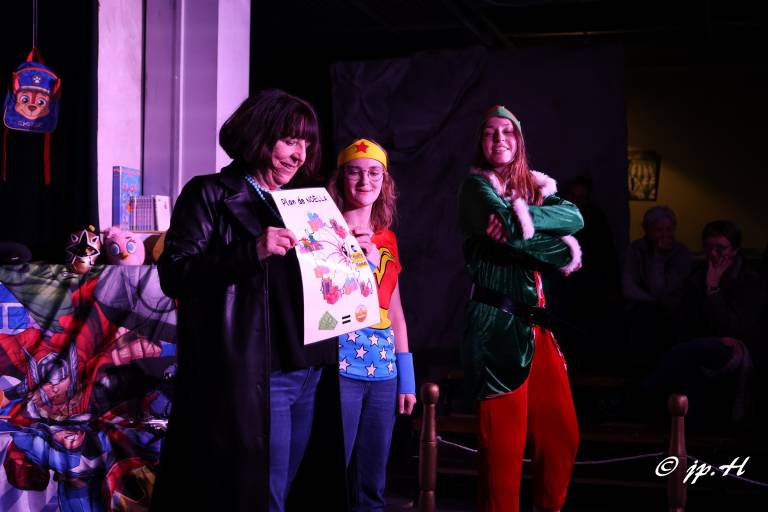 Christmas show ‘Emma and the Black Snowflake’ image1