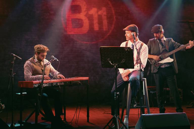 Concert : YESTERDAYS image1