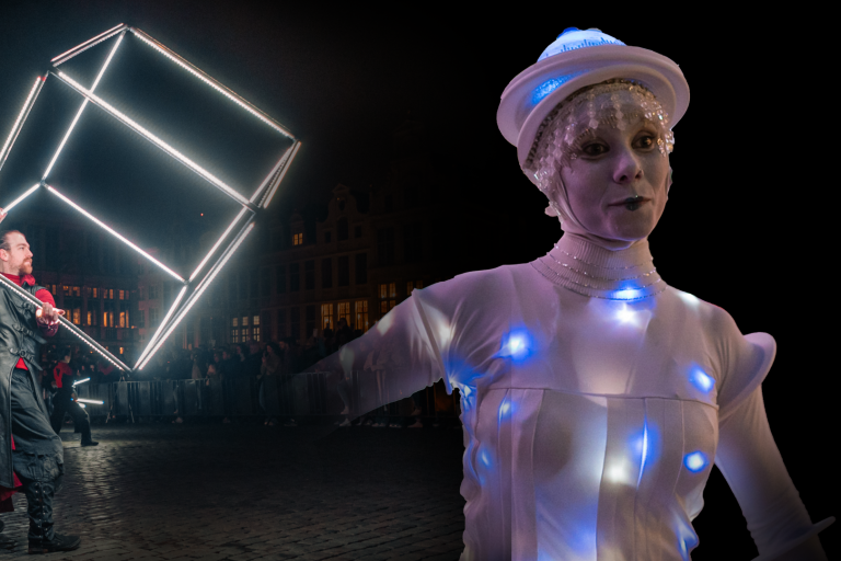 Scènes féériques | Invasioni Lunari & Cube Led image1