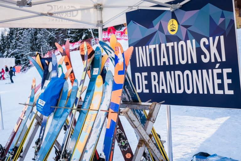 White Week-End image2