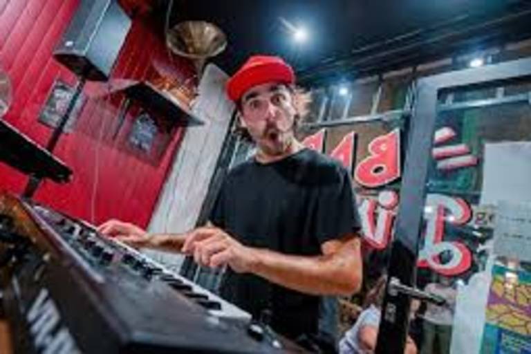 DJ - " LeLink" image1