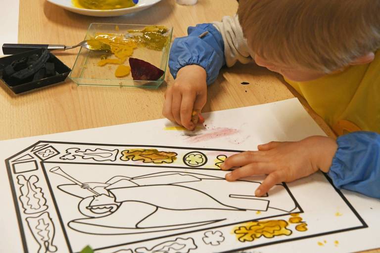 Visite-atelier 2-4 ans - Les couleurs du Moyen Âge image1