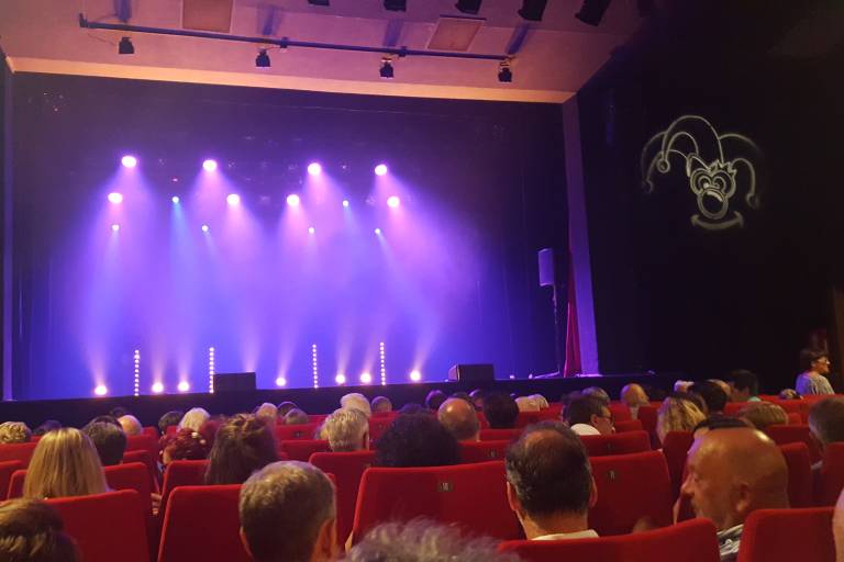 Amandine Lourdel - Festival National des Humoristes image2