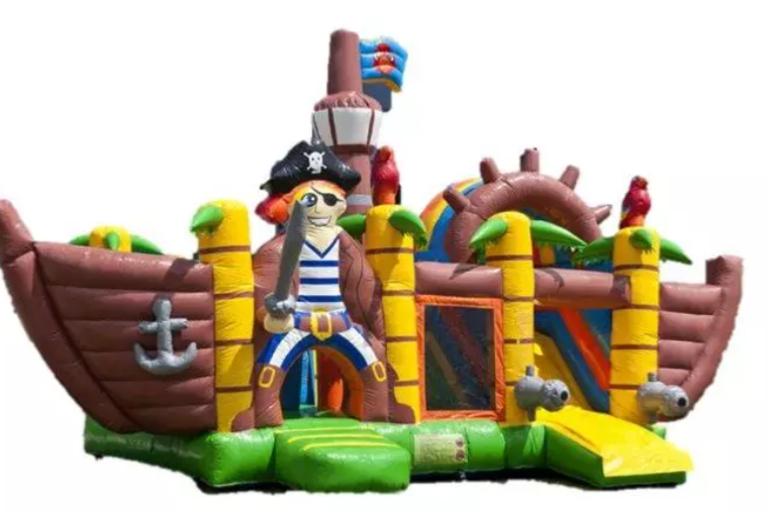 Inflatable: Pirate Boat image1