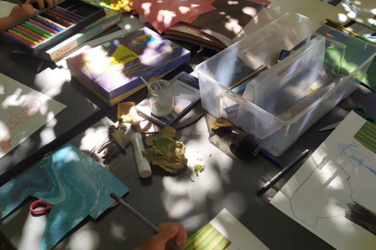 Visite-atelier des 7-12 ans : Crée ta dendrite ! image1