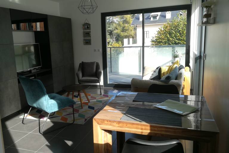 Apartment F2 of 40 m2 in a residence image2