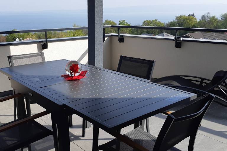 Appartement F3 de 71 m2 pour 4 personnes dans une résidence image1