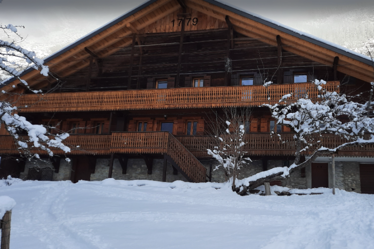 Apartment n°2 in chalet - 77m² - 3 bedrooms - David-Vonne Jean-Luc image1