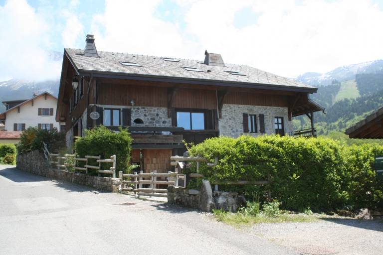 Apartment in house - 200m² - 5 bedrooms - Descours Michel image1
