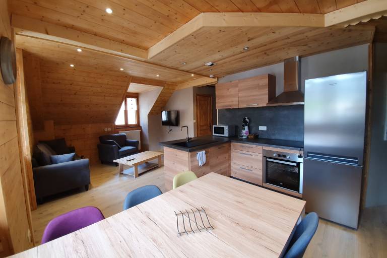 Apartment n°1 in house - 70 m² - 3 bedrooms - Maxit image2