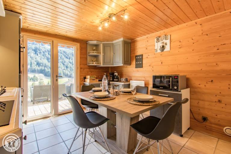 Apartment in detached chalet "Le Péry" - 1 bedroom - 45 m2 - Maniglier Carole image2