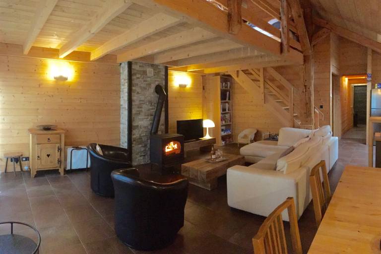 Appartement dans chalet individuel - 135 m² - 3 chambres - Vidal Christine image1