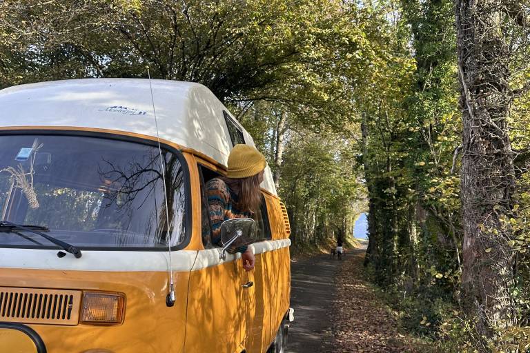 Getaway in a vintage  combi "Human'Escape" image2