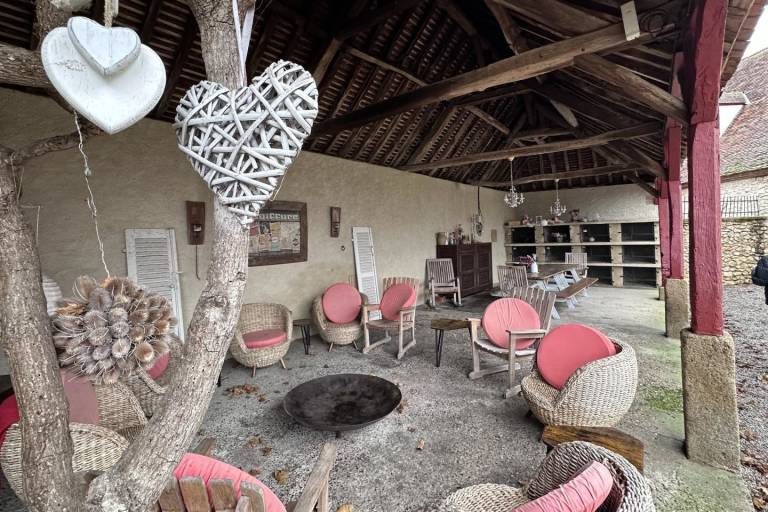 Grand appartement au Château d'Embourg image1