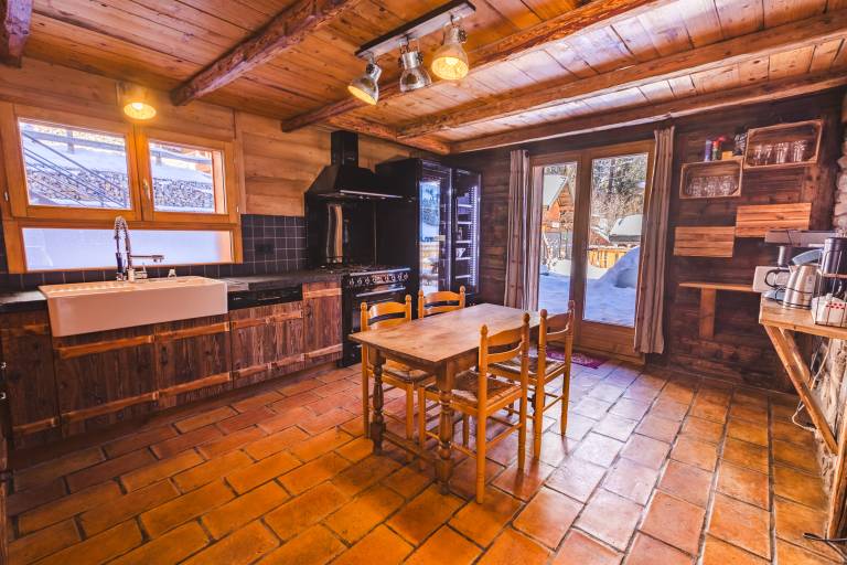 Chalet Alpina | Savoya Lodges image2